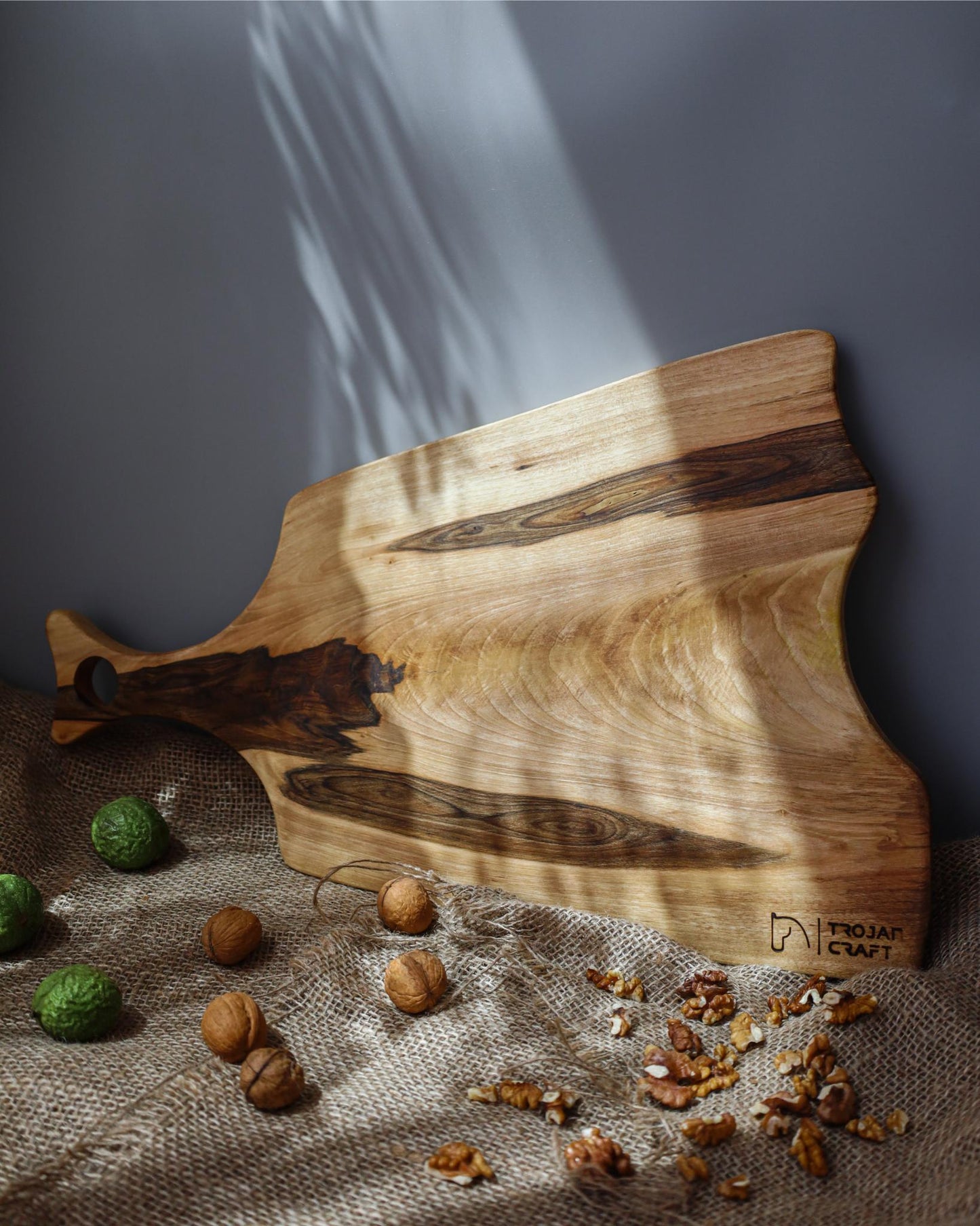 Tocător Nuc - Hestia